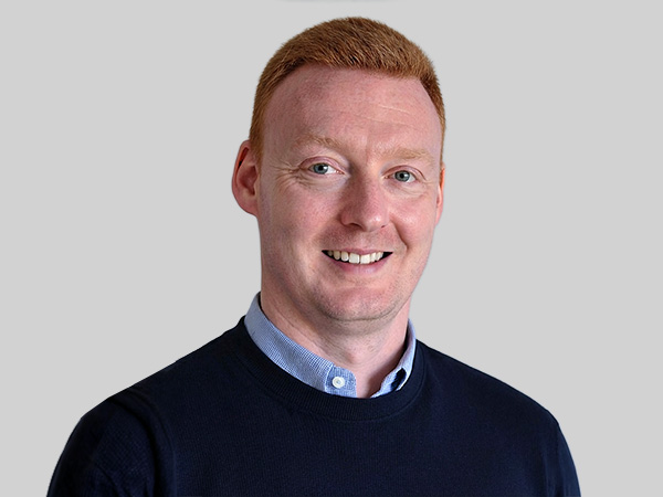 Dr Lee Tatham